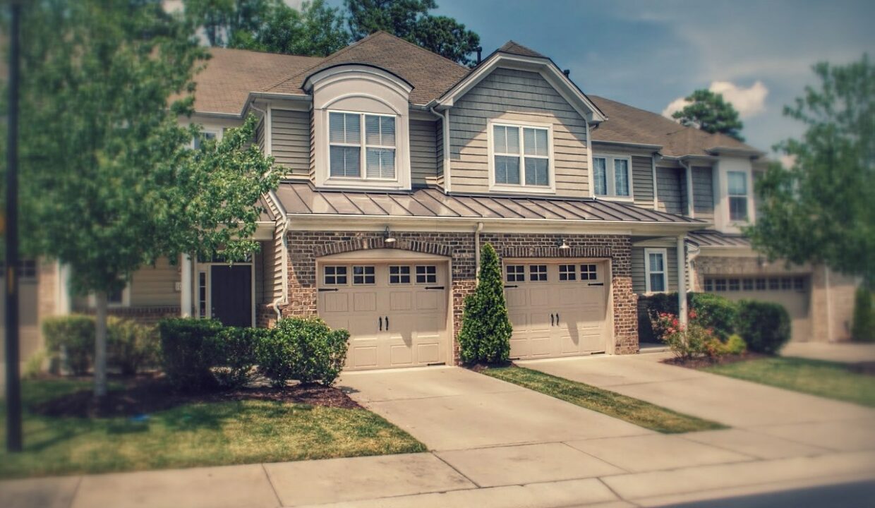 1008 Kingston Grove Dr, Cary, NC 27519 MoveZen Property Management