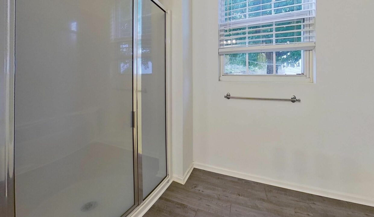 3906-Cameron-Run-Ln-Matthews-NC-28105-30