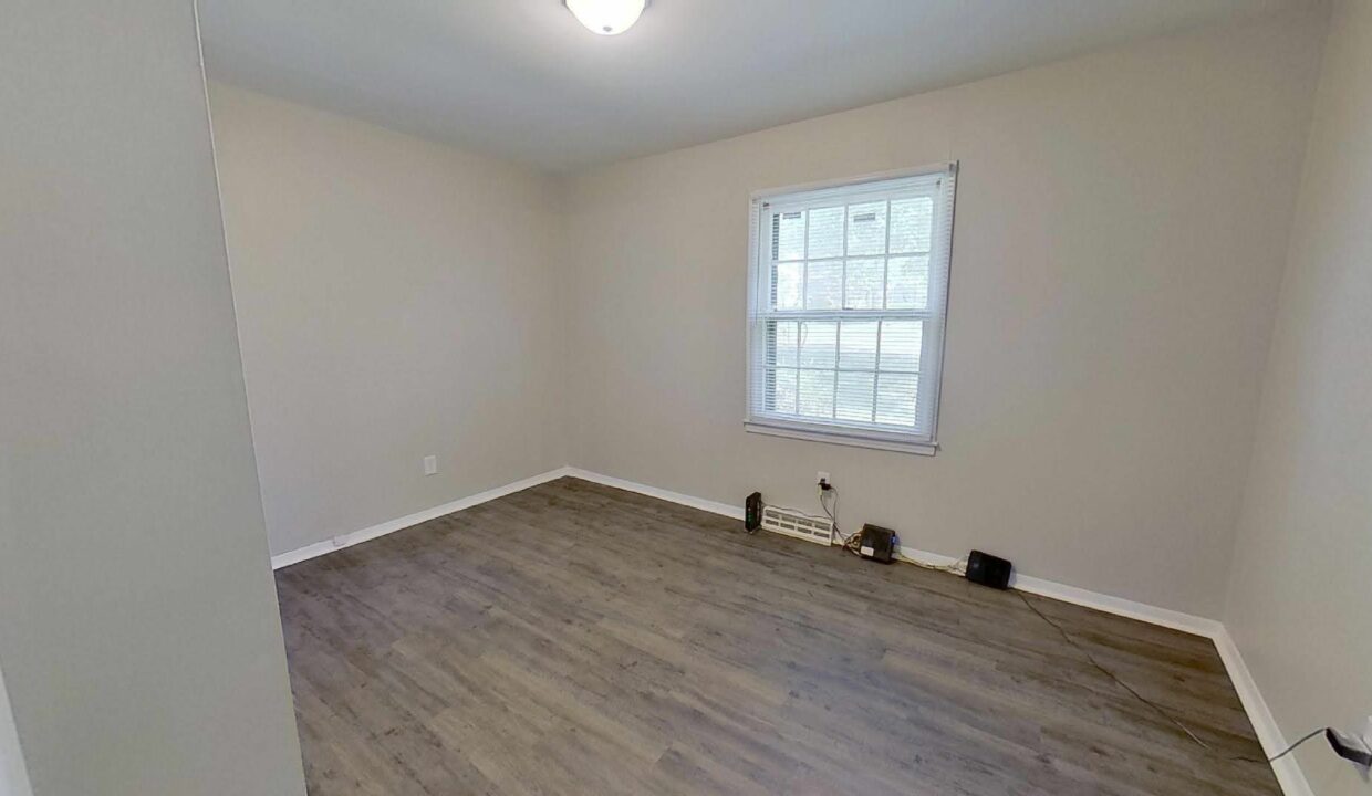 4201-Carlyle-Dr-Charlotte-NC-28208-12