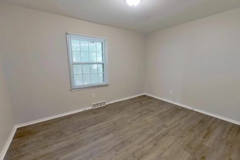 4201-Carlyle-Dr-Charlotte-NC-28208-13