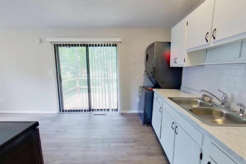 4201-Carlyle-Dr-Charlotte-NC-28208-8