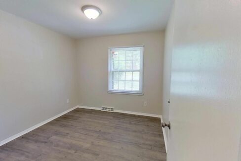 4201-Carlyle-Dr-Charlotte-NC-28208-9