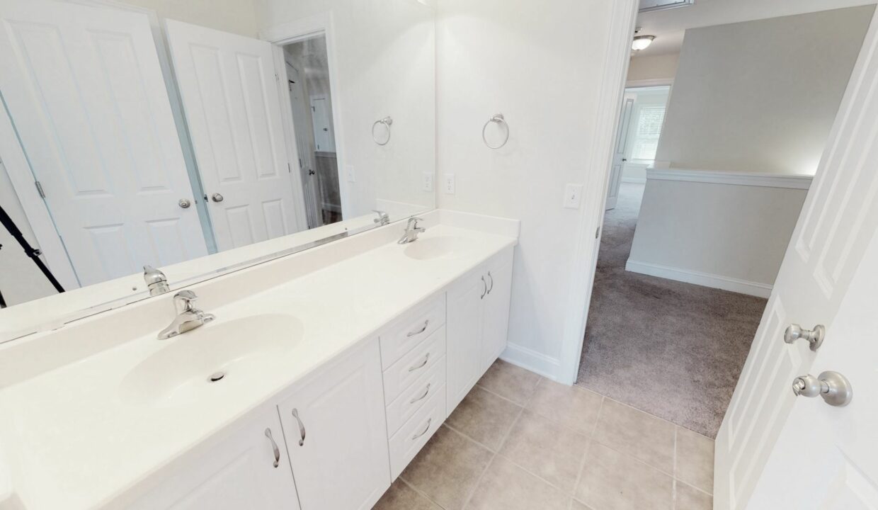4820-Whitner-Dr-Wilmington-NC-28409-29