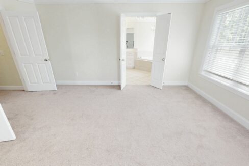 4820-Whitner-Dr-Wilmington-NC-28409-7