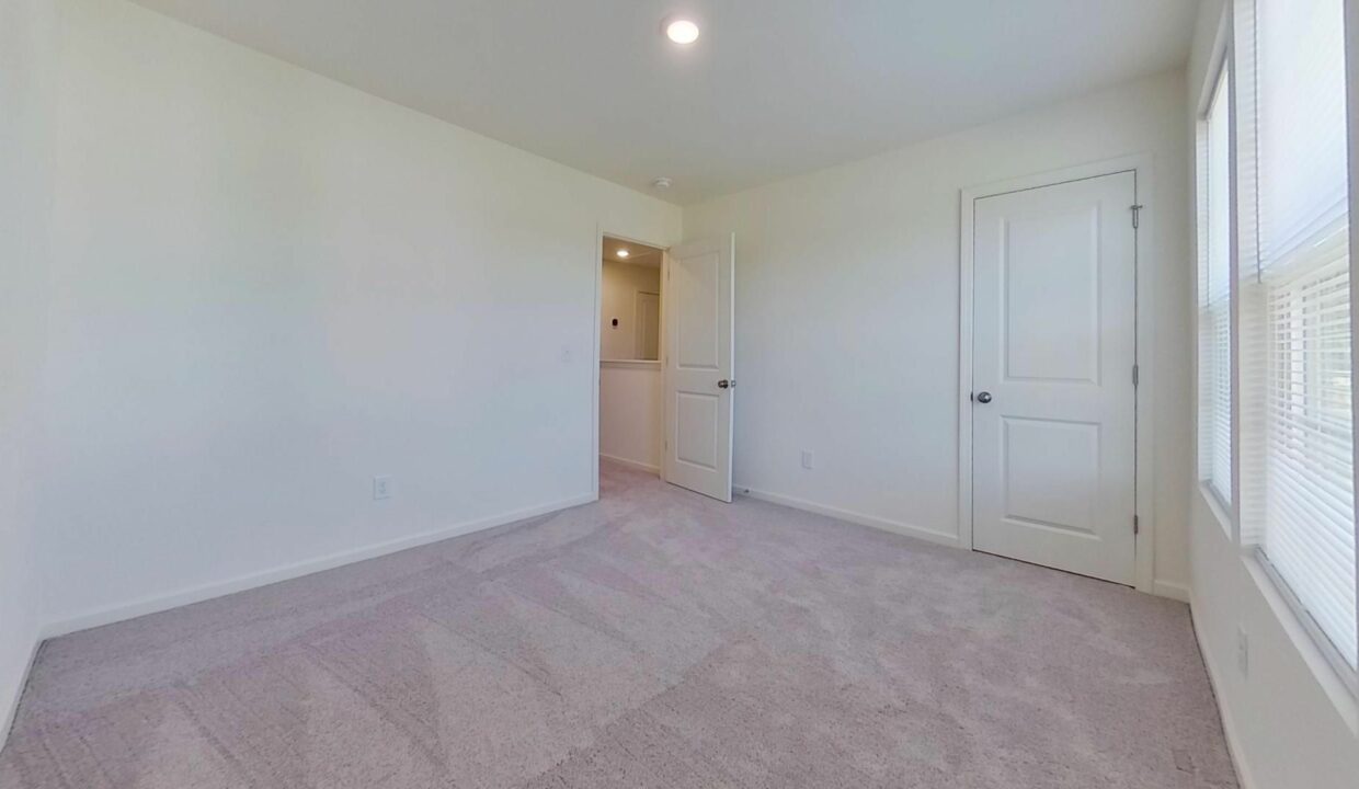 813-Smokey-Ridge-Rd-Asheboro-NC-27203-24