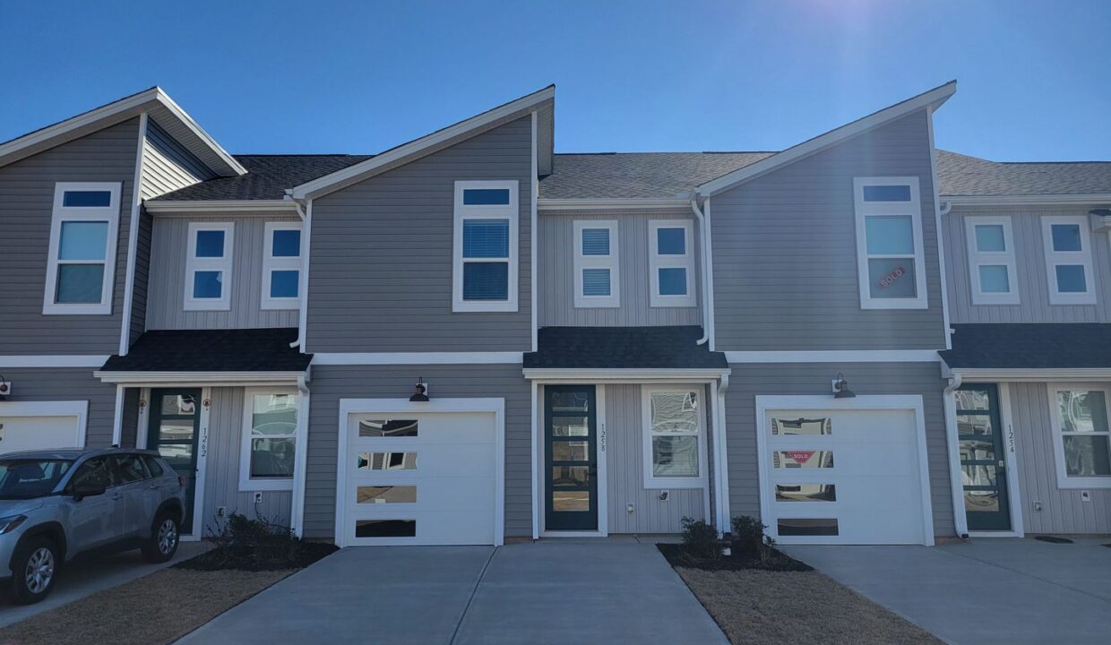 1258-Westgate-Village-Dr-Spartanburg-SC-29301-20