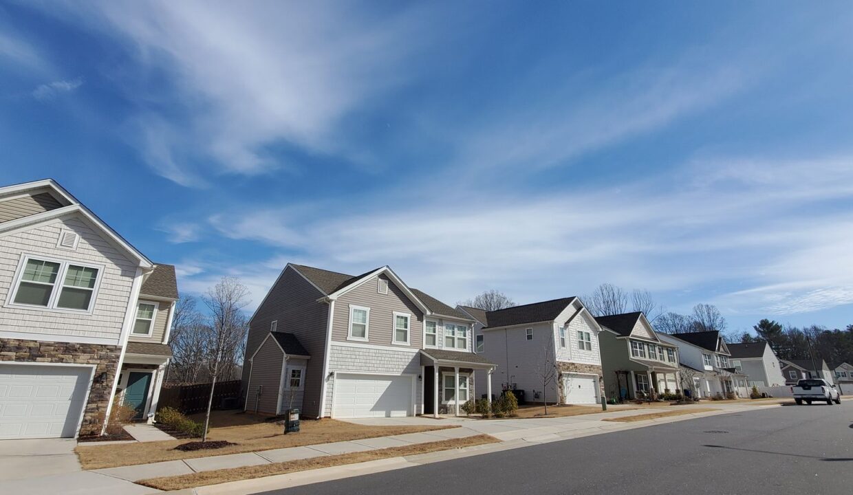 4677-Wesmar-Ct-Pfafftown-NC-27040-12