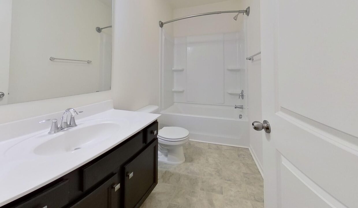 4677-Wesmar-Ct-Pfafftown-NC-27040-25