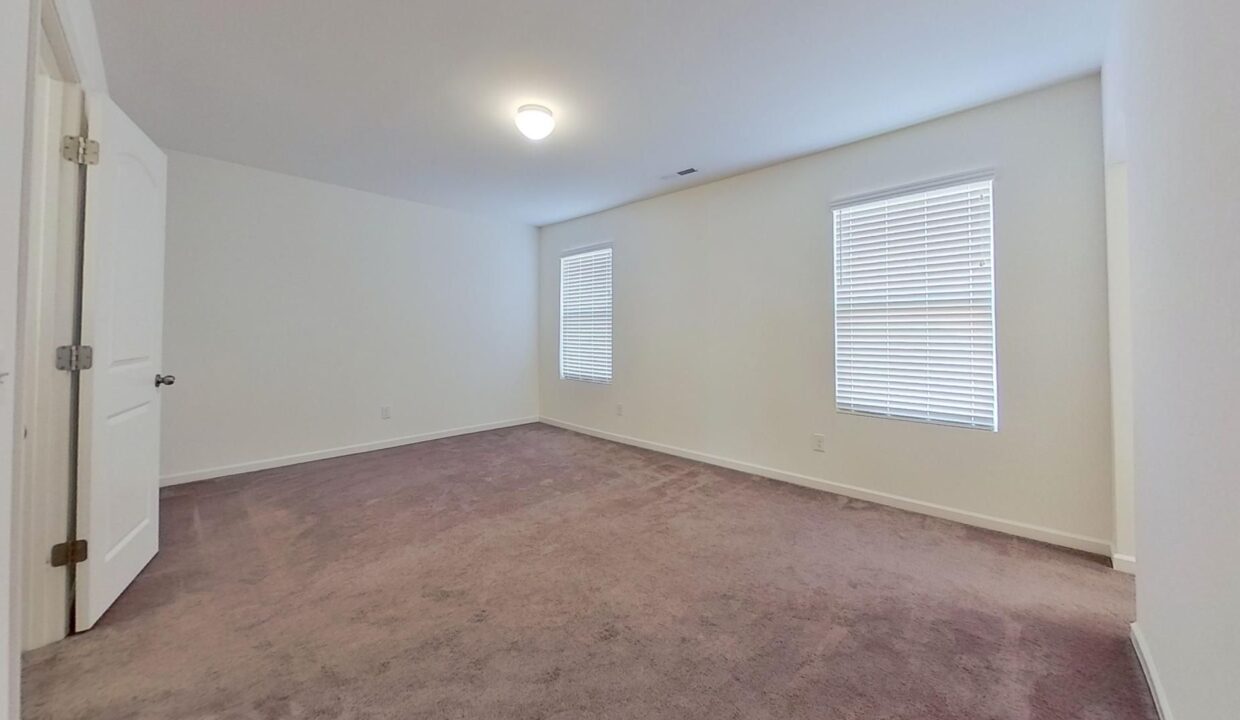 4677-Wesmar-Ct-Pfafftown-NC-27040-32