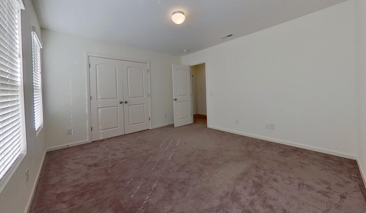 4677-Wesmar-Ct-Pfafftown-NC-27040-37