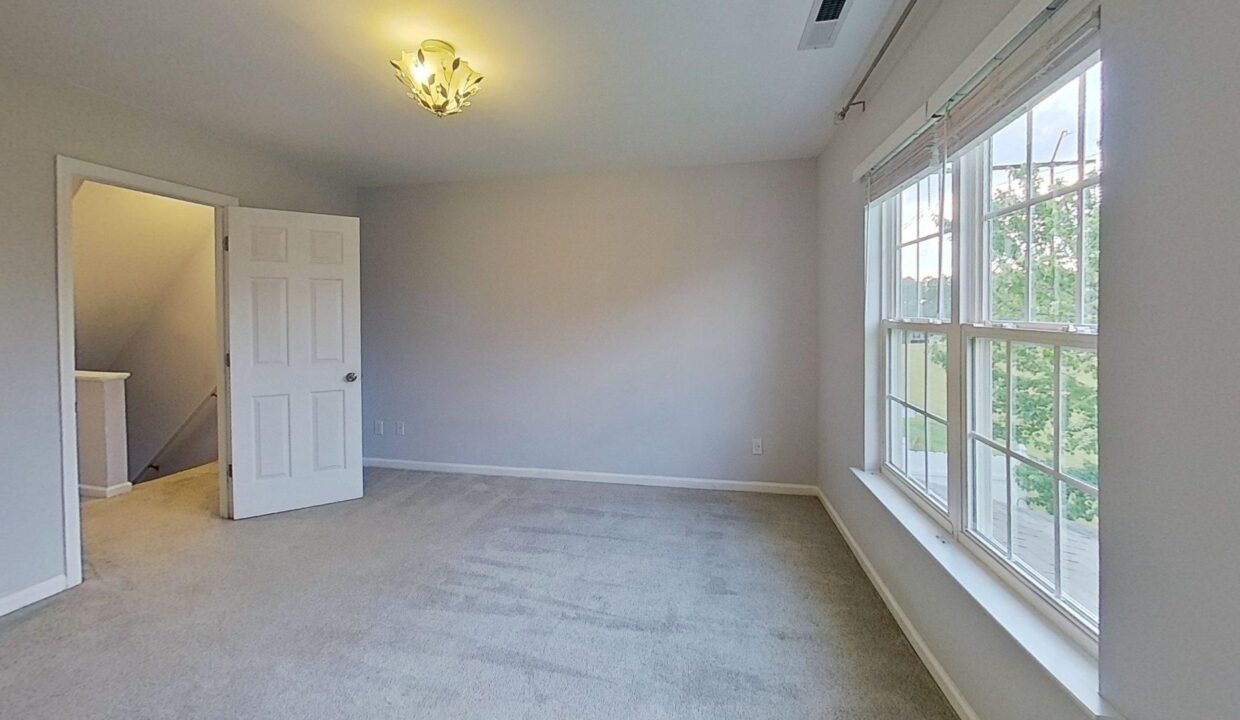 1202-Savin-Landing-Knightdale-NC-27545-18