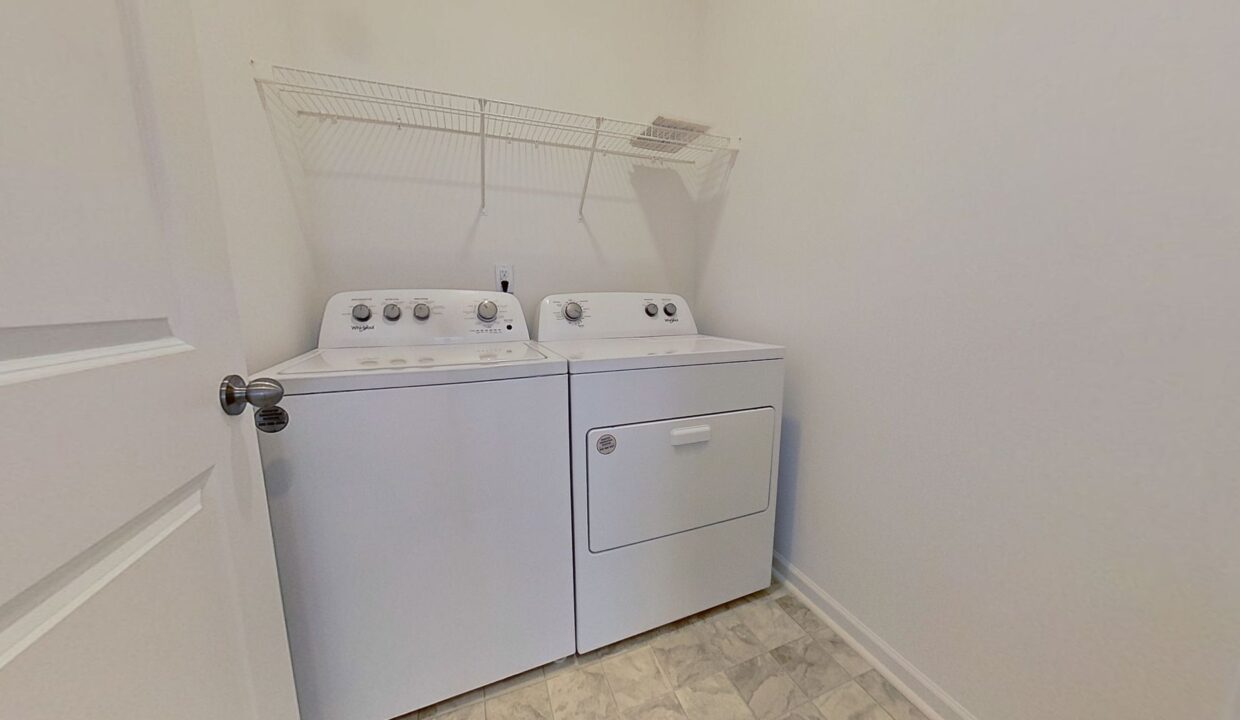 1641-King-St-Wilmington-NC-28401-12