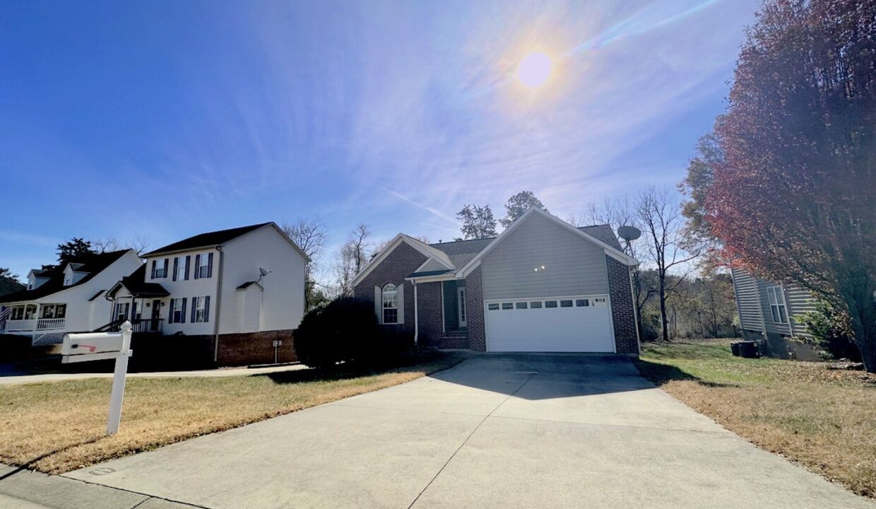 2448-Joshua-Ln-Winston-Salem-NC-27127-16
