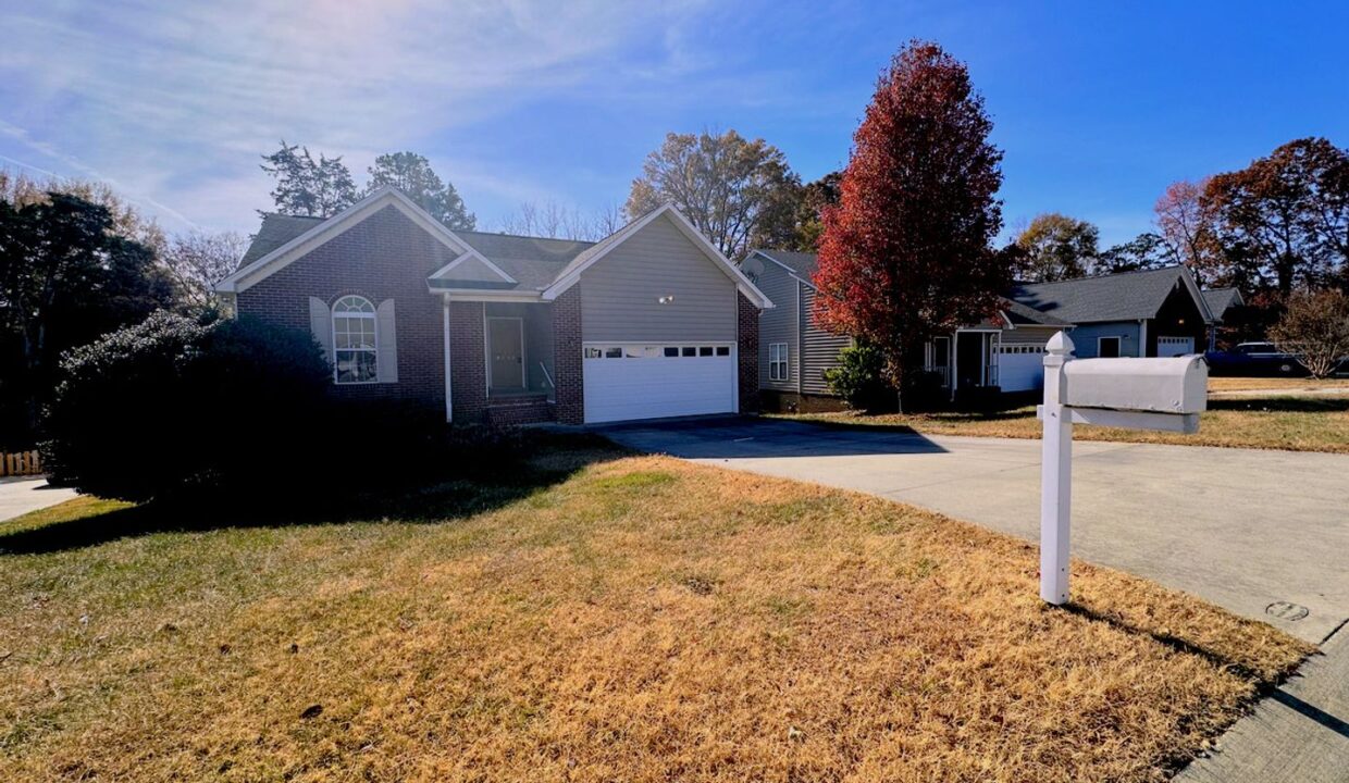 2448-Joshua-Ln-Winston-Salem-NC-27127-5