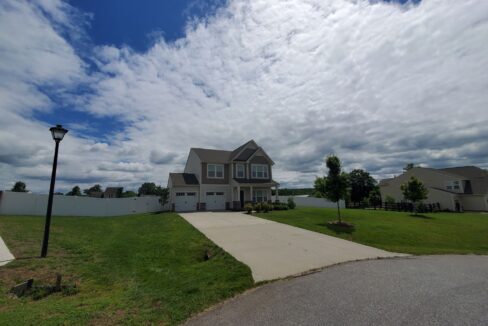 116-Summerfield-Ct-Advance-NC-27006-15