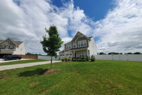 116-Summerfield-Ct-Advance-NC-27006-23