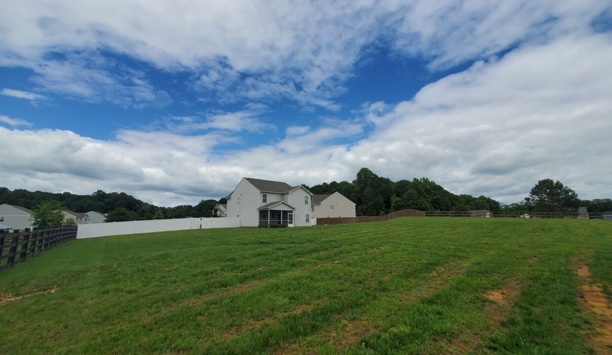 116-Summerfield-Ct-Advance-NC-27006-27