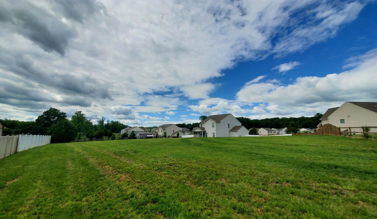 116-Summerfield-Ct-Advance-NC-27006-5
