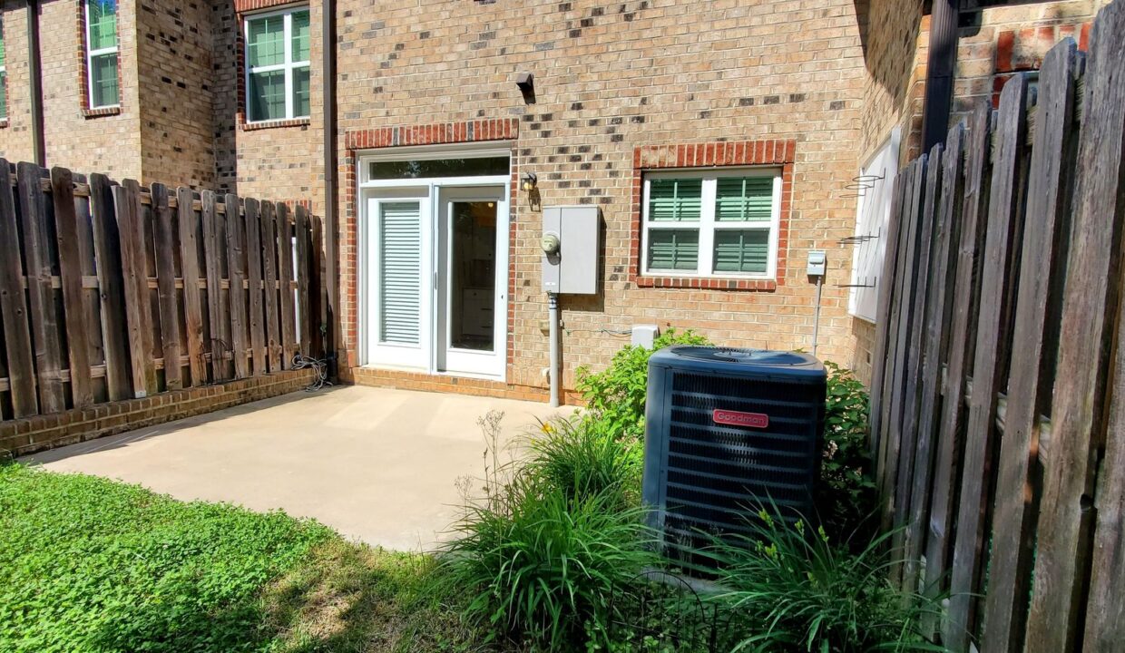 1167-Augustine-Heights-Dr-Winston-Salem-NC-27103-17