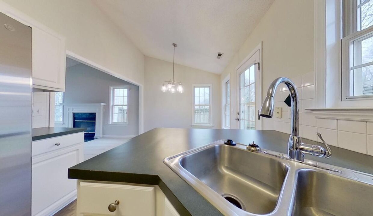 1829-Camden-Forest-Dr-Winston-Salem-NC-27127-13