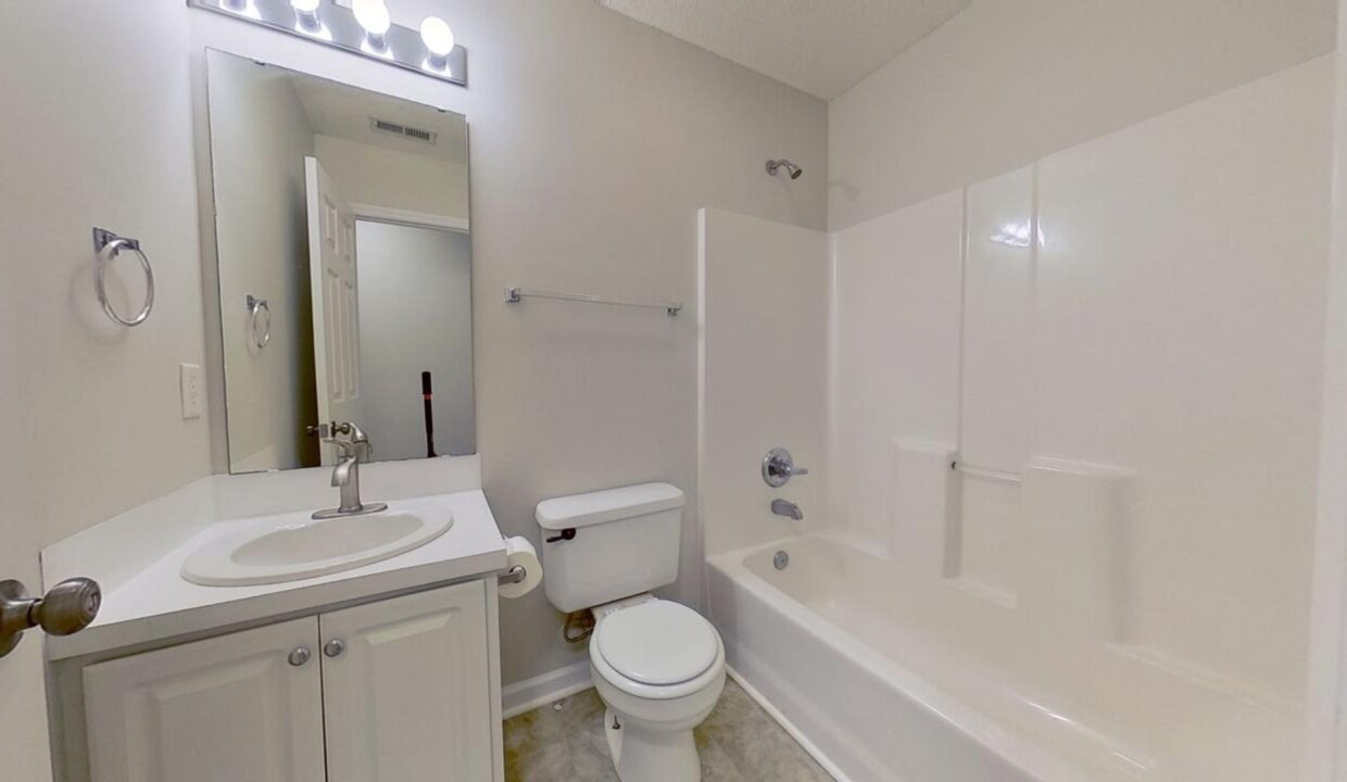1829-Camden-Forest-Dr-Winston-Salem-NC-27127-17