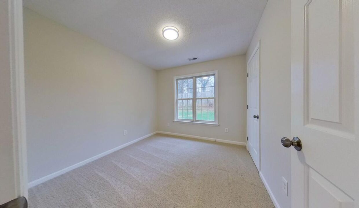 1829-Camden-Forest-Dr-Winston-Salem-NC-27127-19