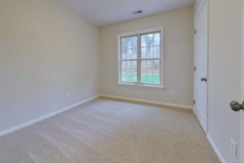 1829-Camden-Forest-Dr-Winston-Salem-NC-27127-35
