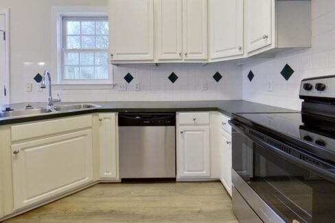 1829-Camden-Forest-Dr-Winston-Salem-NC-27127-40