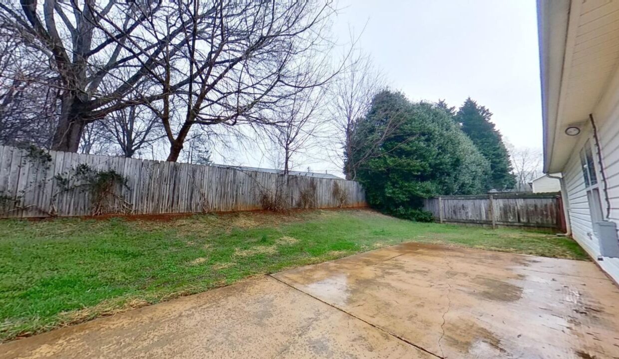 1829-Camden-Forest-Dr-Winston-Salem-NC-27127-9