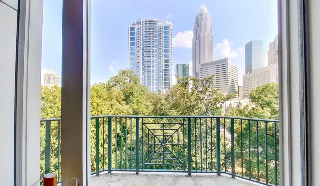 300-W-5th-St-809-Charlotte-NC-28202-7