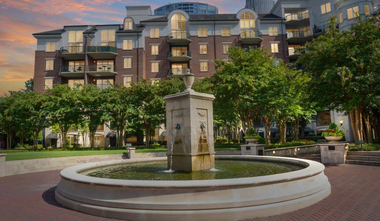 300-W-5th-St-809-Charlotte-NC-28202-9
