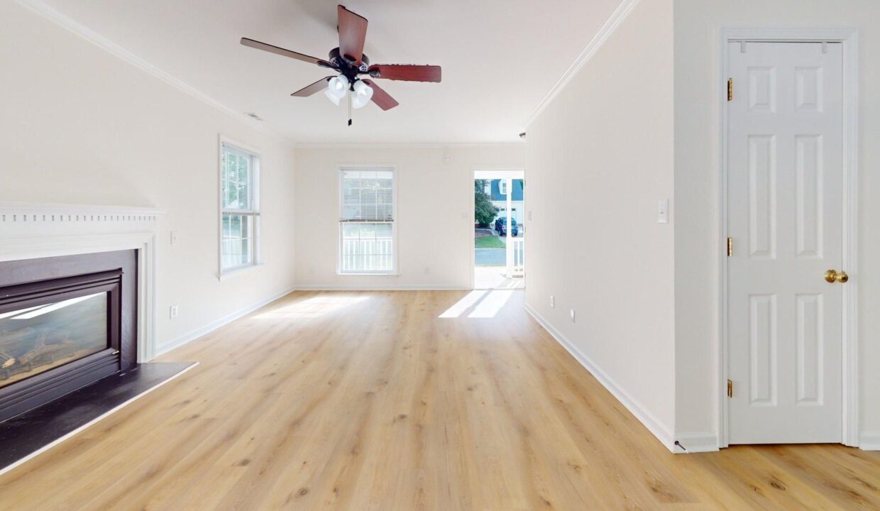308-Arbor-Crest-Rd-Holly-Springs-NC-27540-28