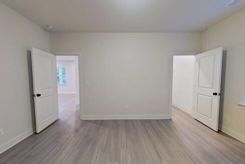 324-Houston-St-Charlotte-NC-28214-19