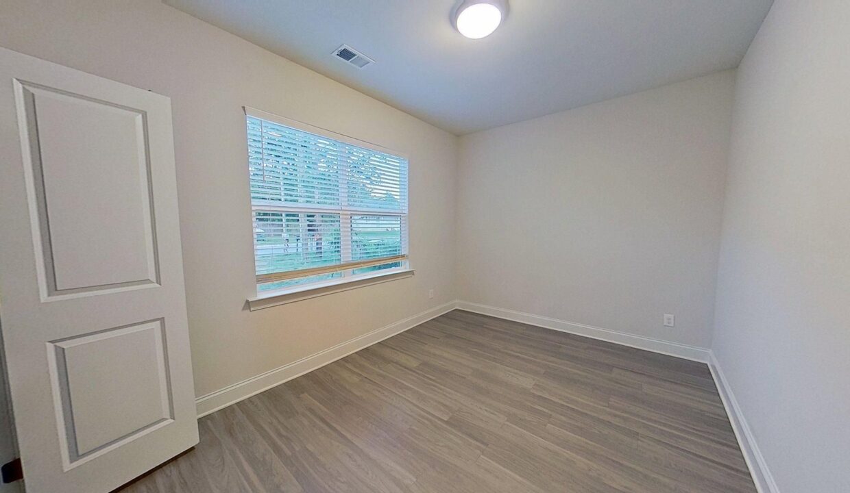 324-Houston-St-Charlotte-NC-28214-24
