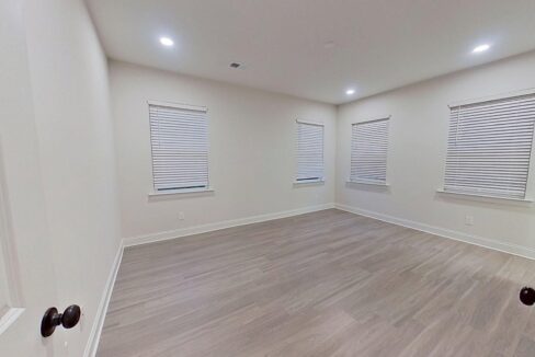 324-Houston-St-Charlotte-NC-28214-6