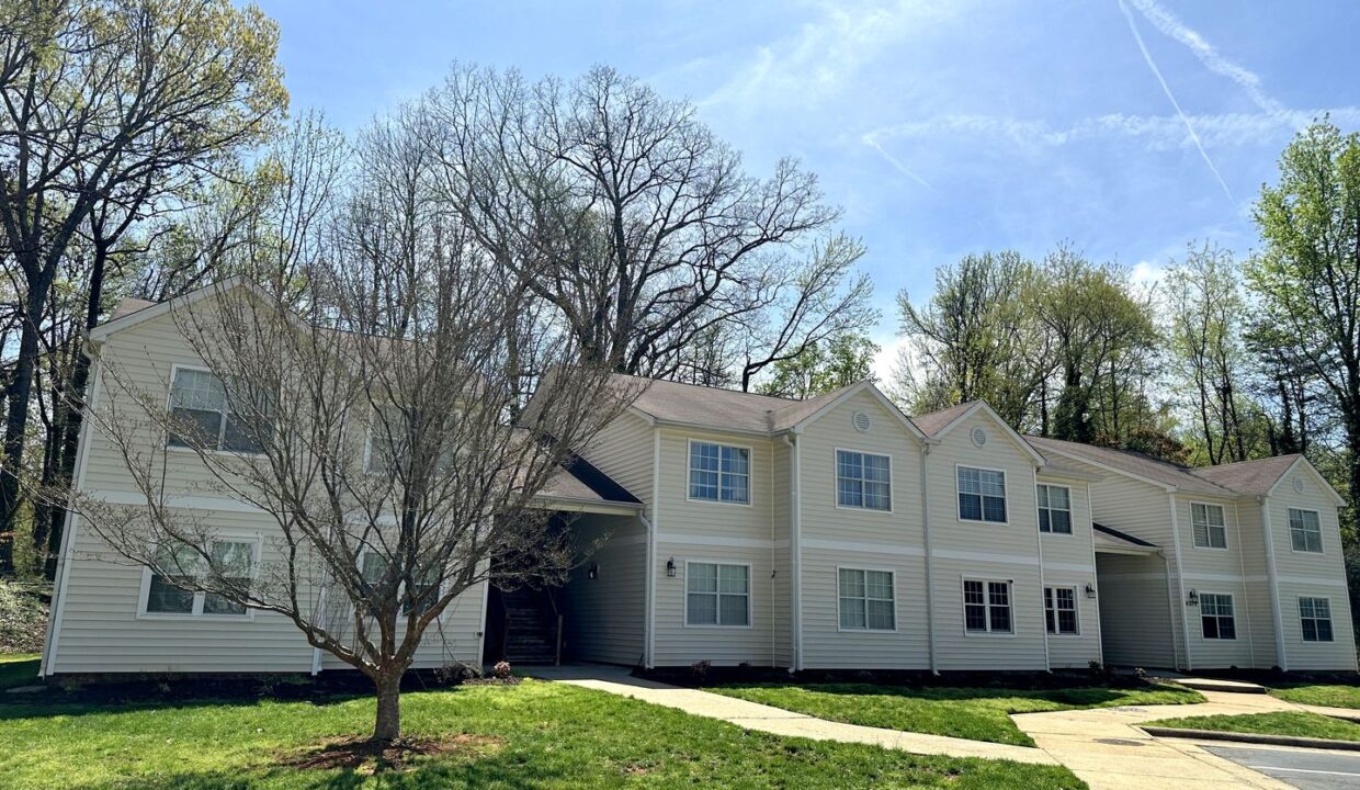 4219-Edith-Ln-C-Greensboro-NC-27409-4