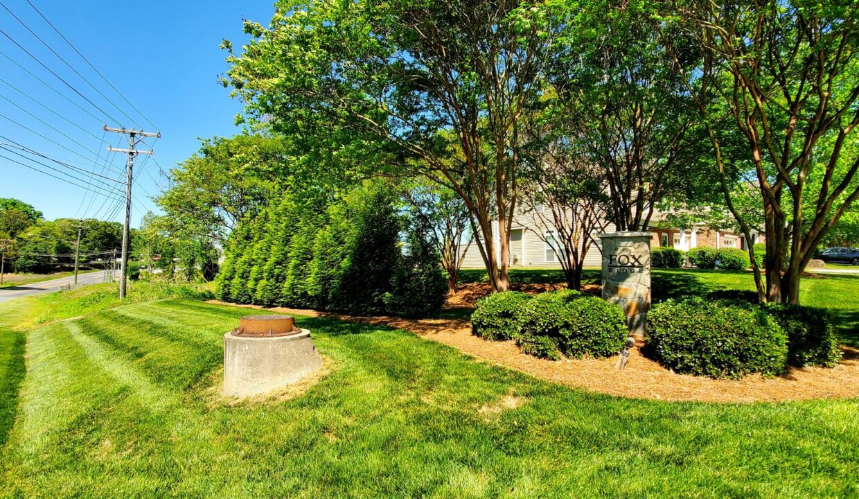 5932-Hollow-Wood-Ct-Winston-Salem-NC-27104-5