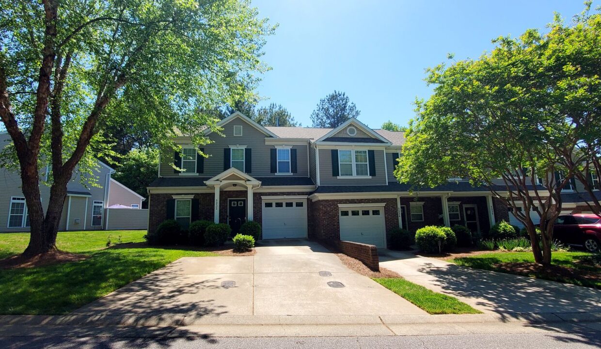 5932-Hollow-Wood-Ct-Winston-Salem-NC-27104-7