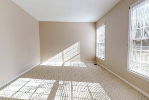 6524-Keystone-Dr.-Raleigh-NC-27612-10