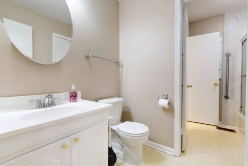 6524-Keystone-Dr.-Raleigh-NC-27612-11