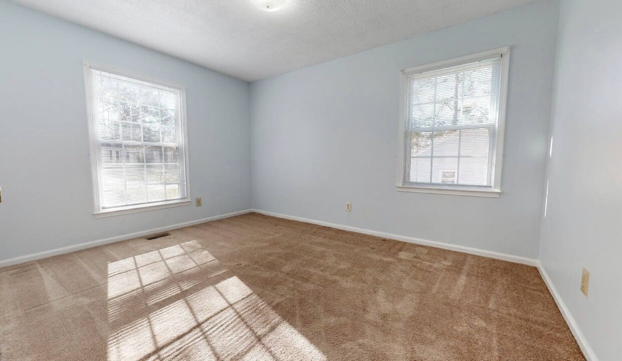 6524-Keystone-Dr.-Raleigh-NC-27612-14