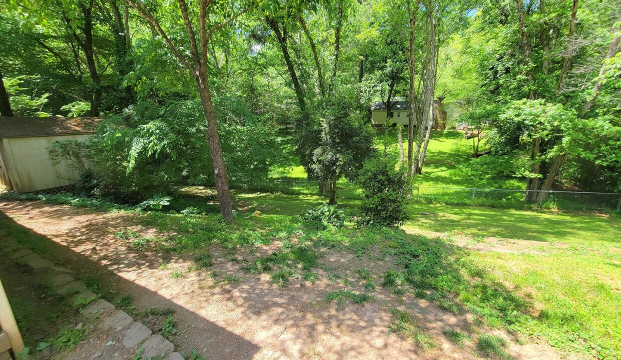 6524-Keystone-Dr.-Raleigh-NC-27612-26