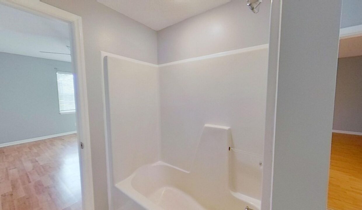 725-Bragg-Dr-Unit-B-Wilmington-NC-28412-25