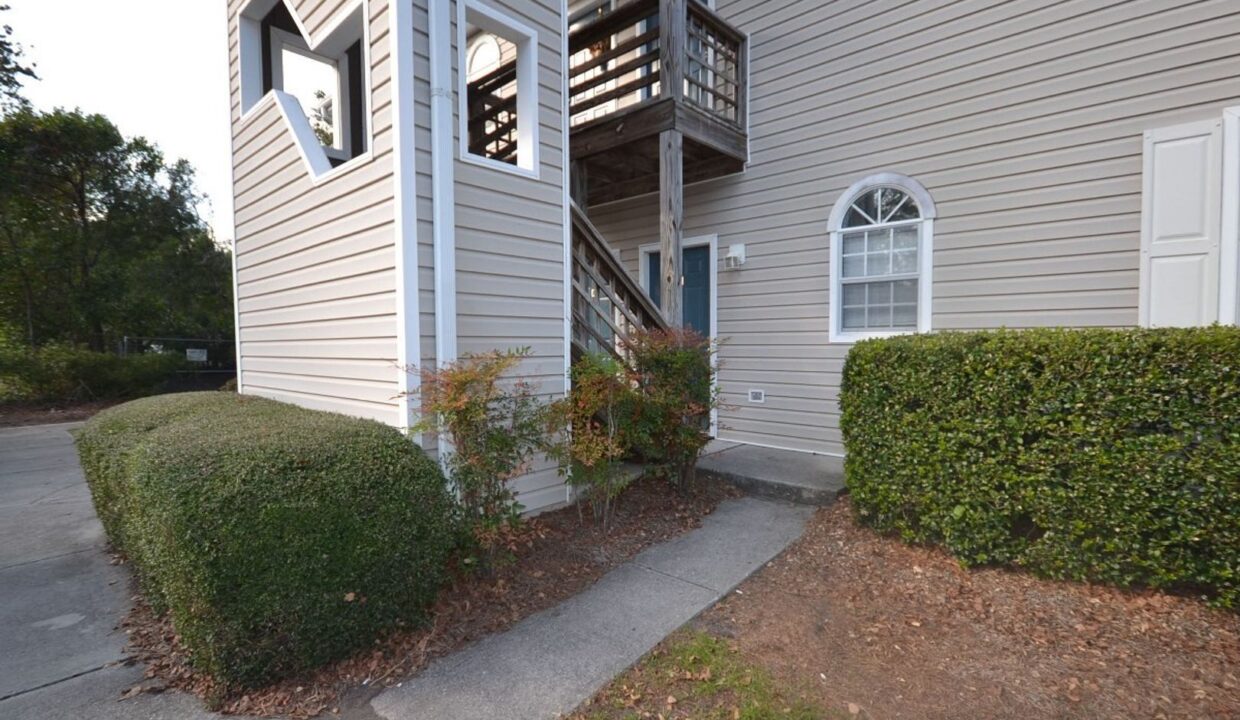 725-Bragg-Dr-Unit-B-Wilmington-NC-28412-8