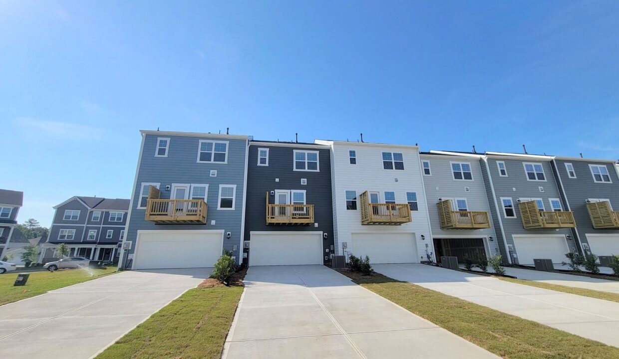 828-Basswood-Glen-Trl-Knightdale-NC-27545-10