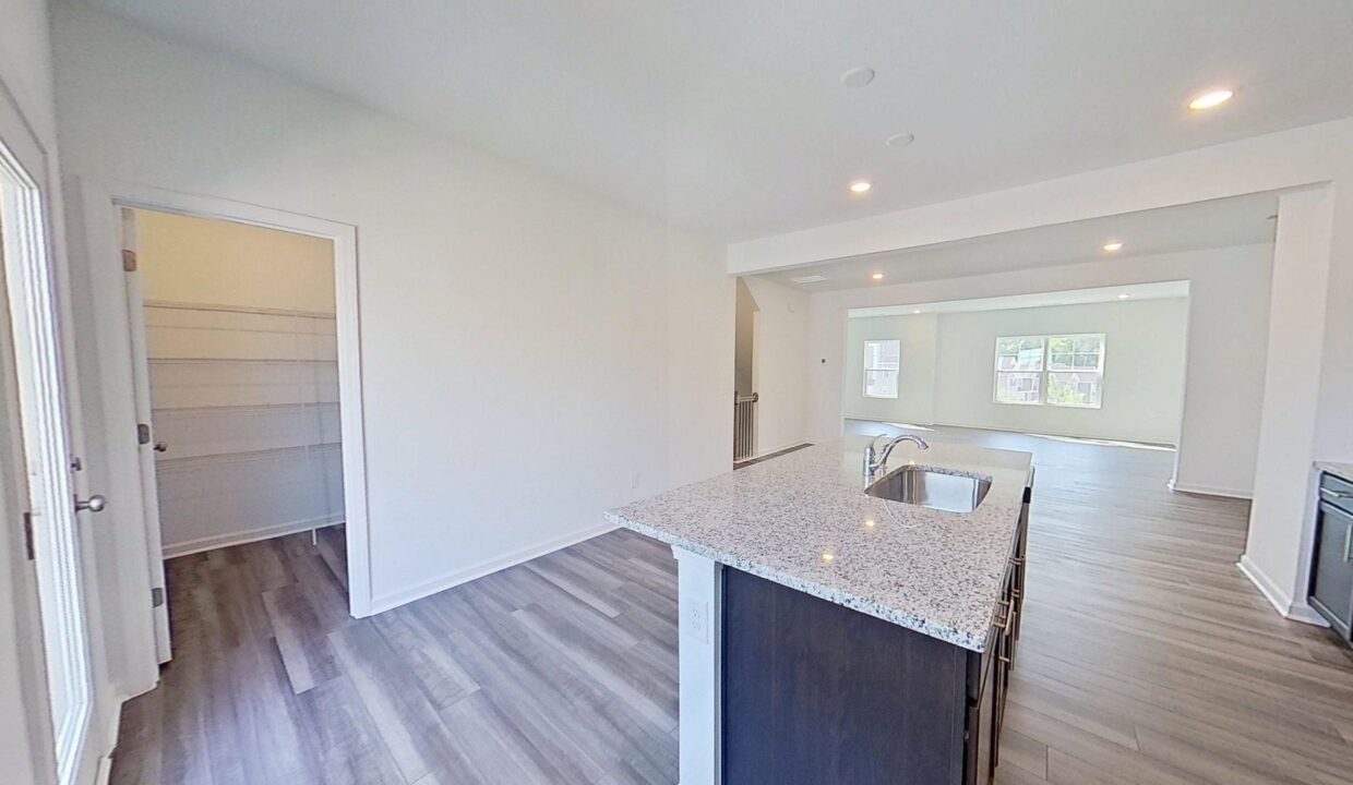 828-Basswood-Glen-Trl-Knightdale-NC-27545-11