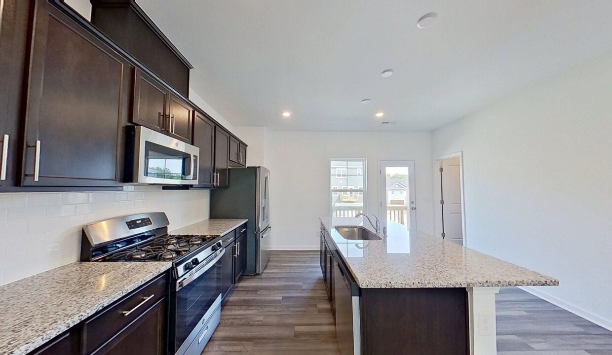 828-Basswood-Glen-Trl-Knightdale-NC-27545-39