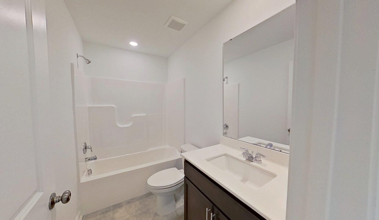 828-Basswood-Glen-Trl-Knightdale-NC-27545-40