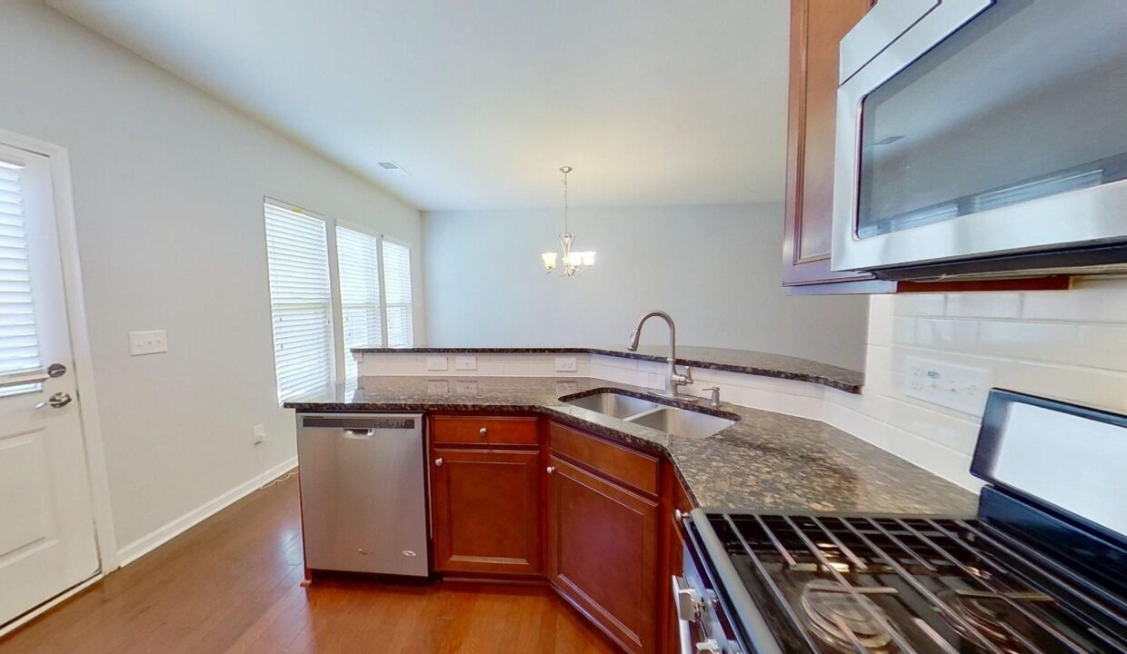 104-Brier-Crossings-Loop-Durham-NC-27703-13