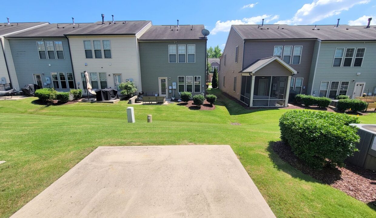 104-Brier-Crossings-Loop-Durham-NC-27703-26